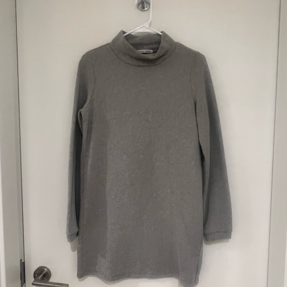 Reformation Aspen Dress in Heather Grey only worn once - Picture 2 of 5